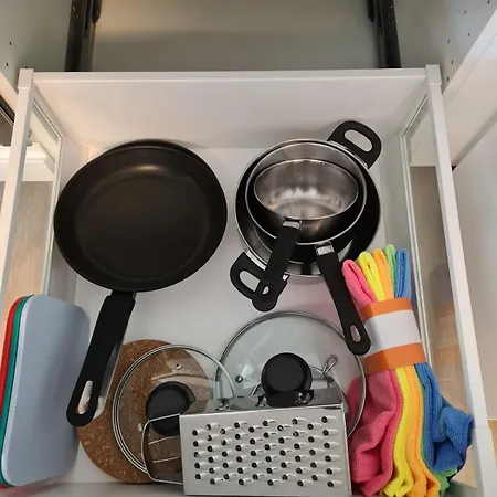 Apartment, 1 Bedrom, High Standard, Right By Airport, With Bed Linen Apartamento Bergen