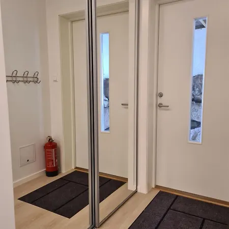 Apartment, 1 Bedrom, High Standard, Right By Airport